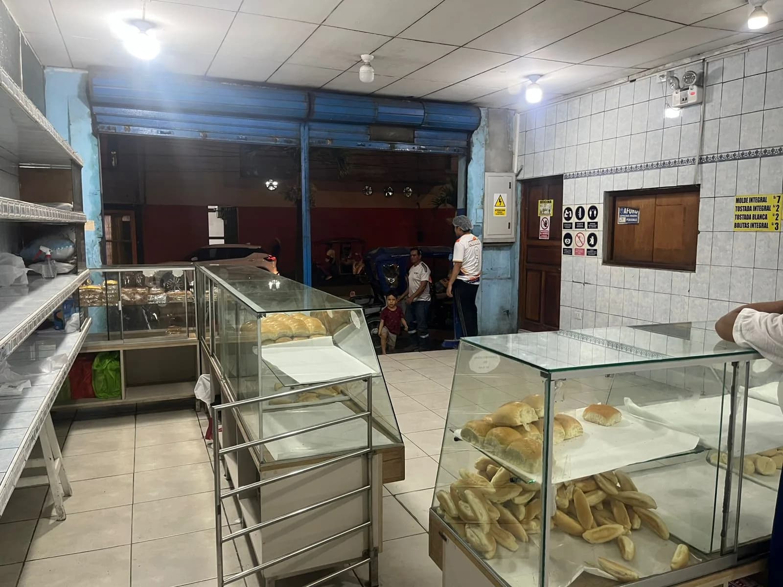 Atención a un cliente en el mostrador